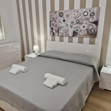 Panoramic Apartmet Le Torri - San Paolo - Parco Ruffini * Torino