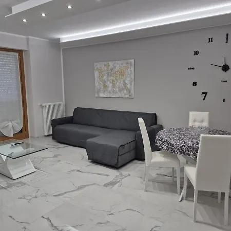Panoramic Apartmet Le Torri - San Paolo - Parco Ruffini *