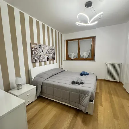 Panoramic Apartmet Le Torri - San Paolo - Parco Ruffini Lägenhet *