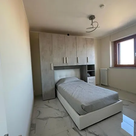 Panoramic Apartmet Le Torri - San Paolo - Parco Ruffini Lägenhet