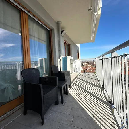 Panoramic Apartmet Le Torri - San Paolo - Parco Ruffini