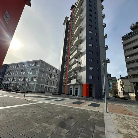 Panoramic Apartmet Le Torri - San Paolo - Parco Ruffini Lägenhet