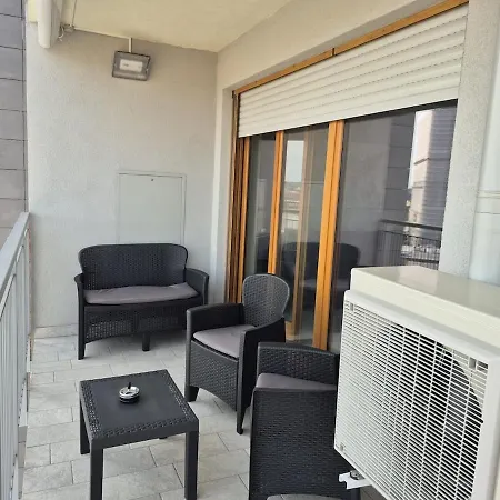 Apartment Panoramic Apartmet Le Torri - San Paolo - Parco Ruffini Turin